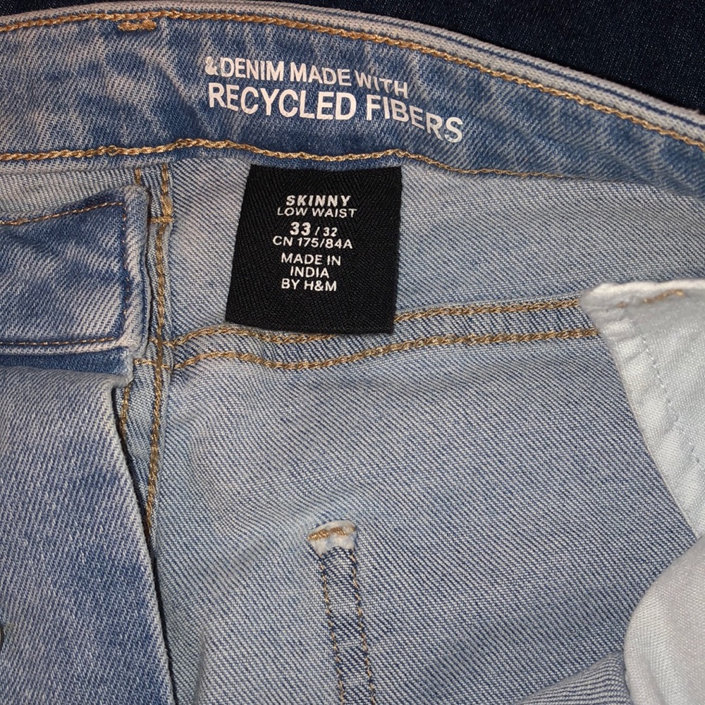 H&M Ripped Jeans Stylish Look!! - Picture 4 of 6